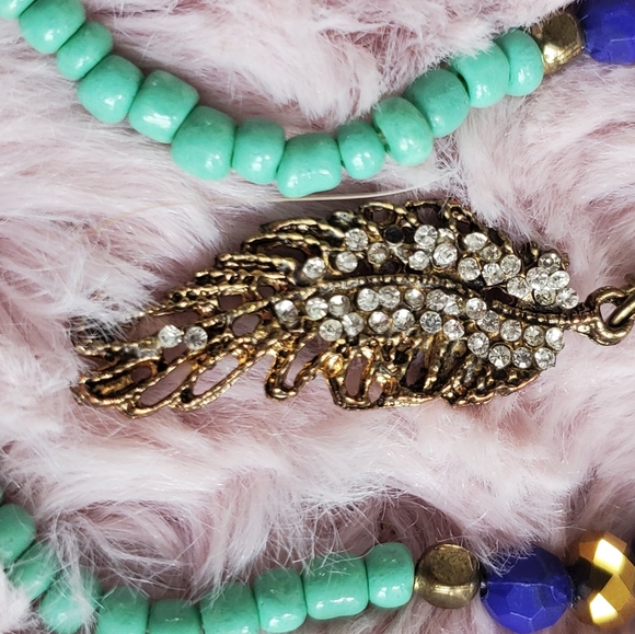 🍍Long Feather Necklace - Picture 3 of 6